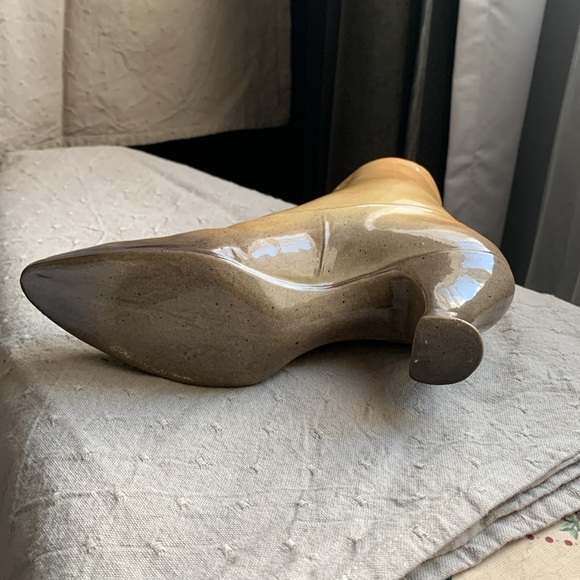 Vintage Ceramic ladies ankle Boot Vase - Picture 4 of 6